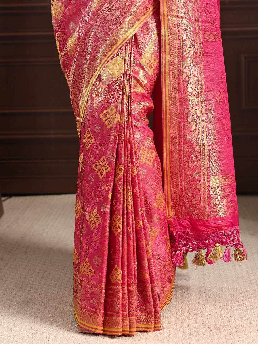  Libas Art Pink Ethnic Woven Design Silk Blend Tassel Saree 