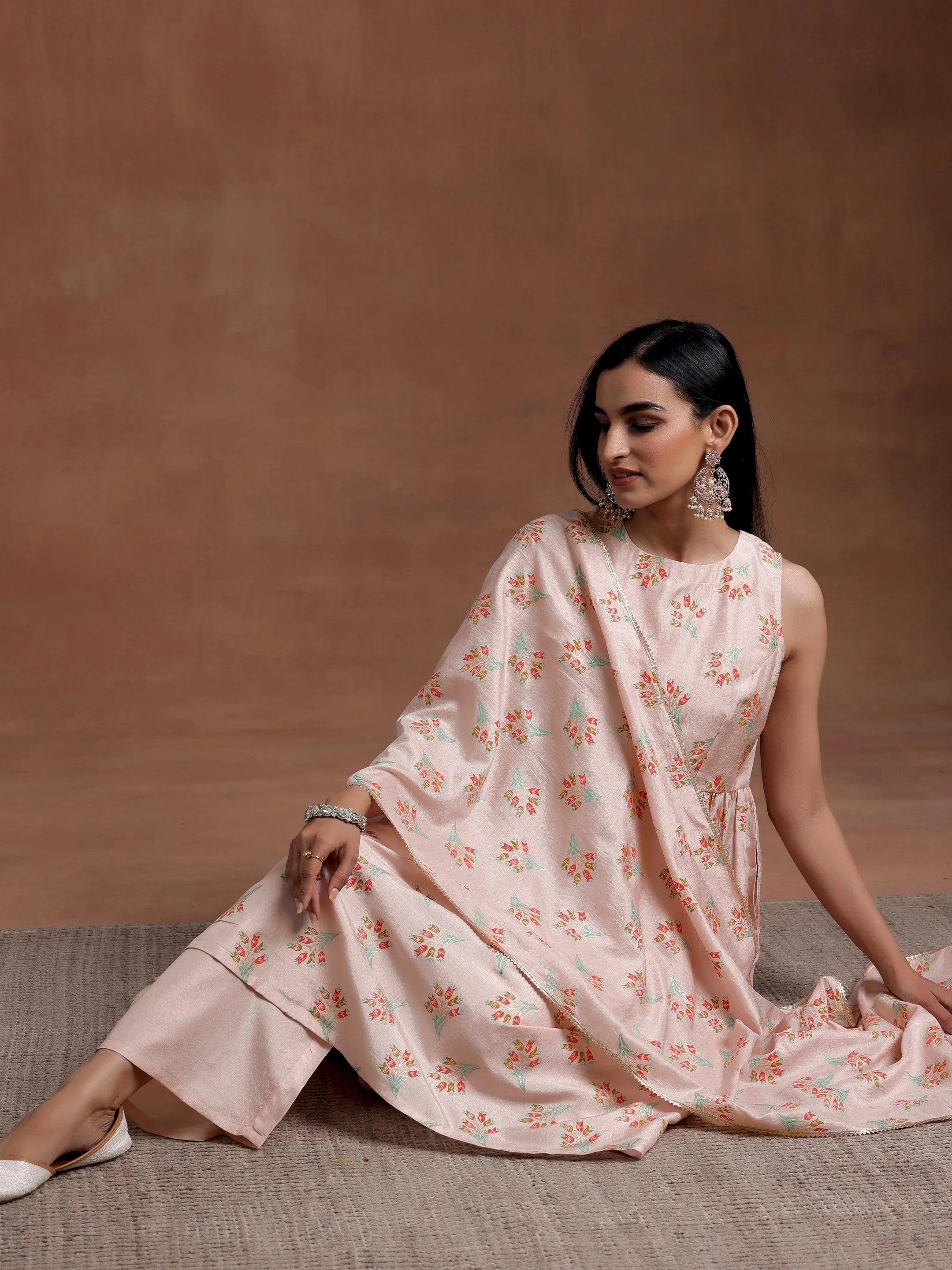 Lilac Sleeveless Kurta Pant Set