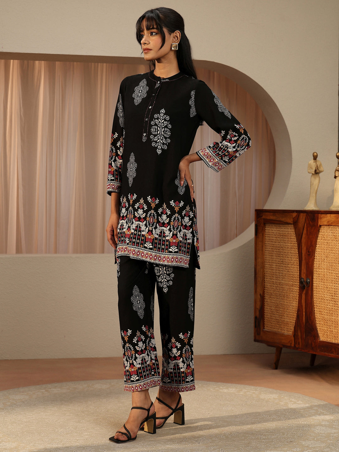  Black Floral Printed Rayon Co-Ord Set 