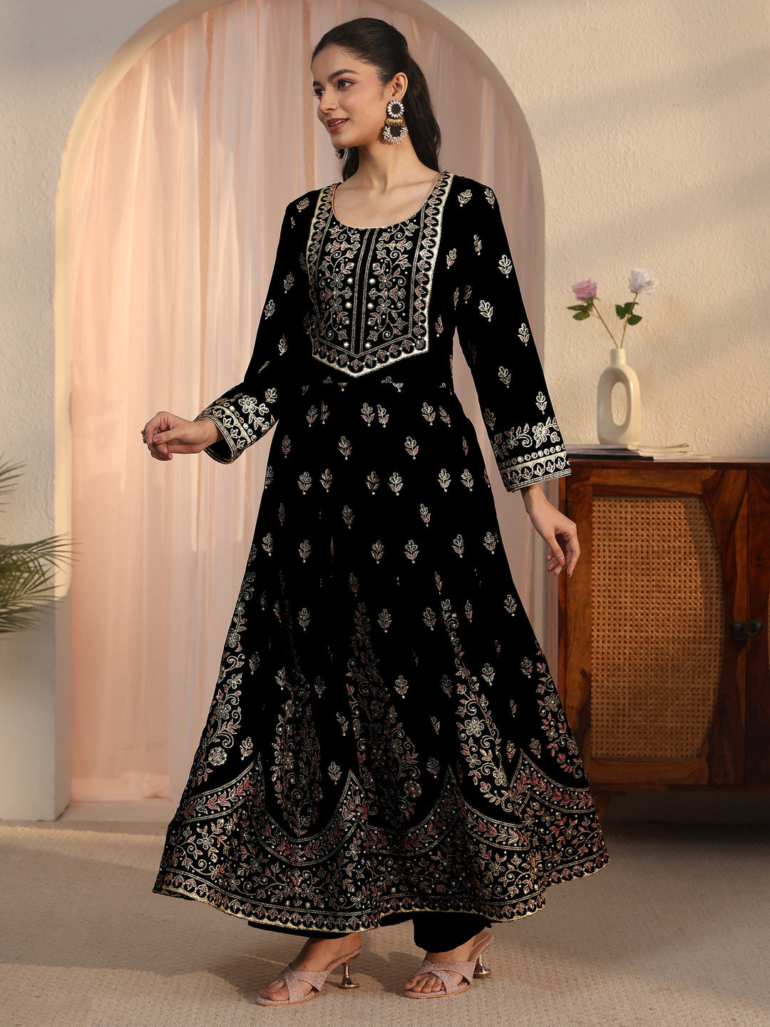  Libas Art Black Floral Embroidered Velvet Anarkali Suit Set 