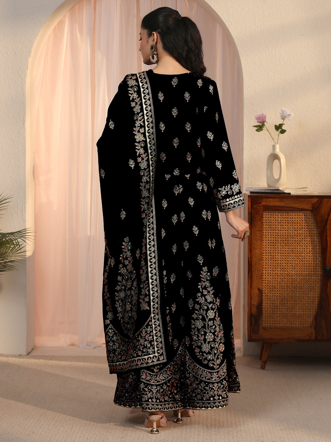  Libas Art Black Floral Embroidered Velvet Anarkali Suit Set 