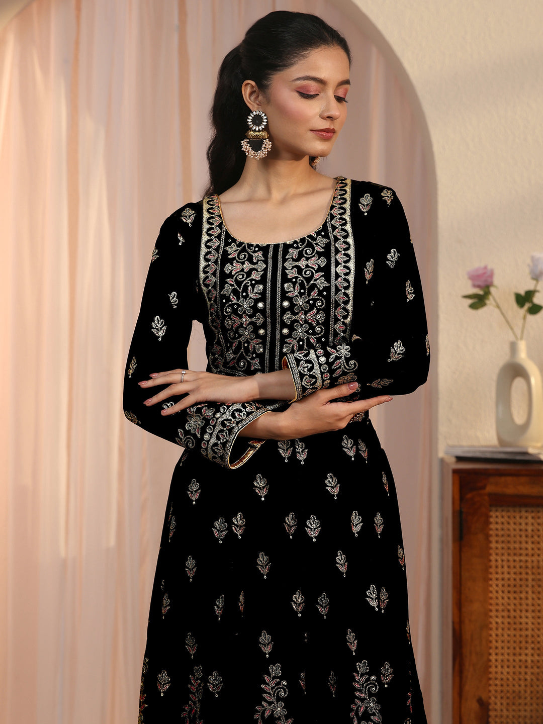  Libas Art Black Floral Embroidered Velvet Anarkali Suit Set 
