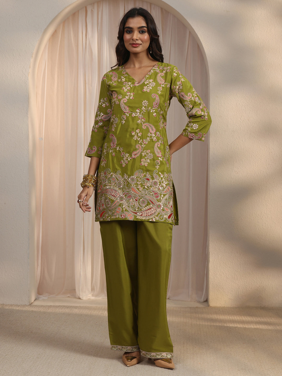  Libas Green Paisley Embroidered Silk Blend Co-Ord Set 