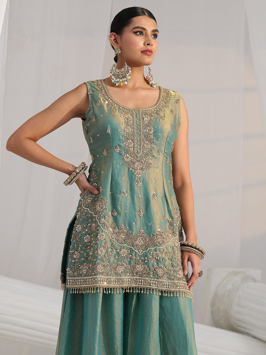  Libas Art Blue Embellished Sleeveless Silk Blend Palazzo Suit Set 