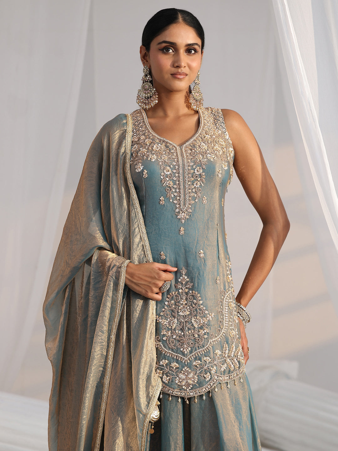  Libas Art Blue Floral Embroidered Sleeveless Silk Blend Palazzo Suit Set 