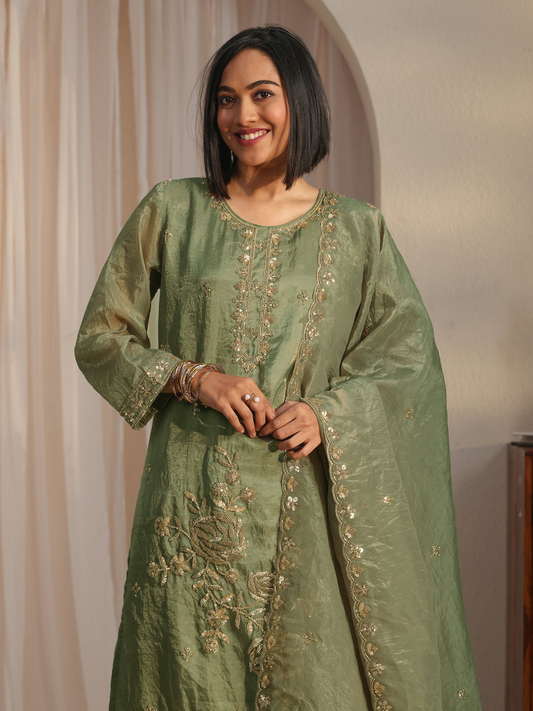  Libas Art Green Embroidered Organza Farshi Salwar Suit 