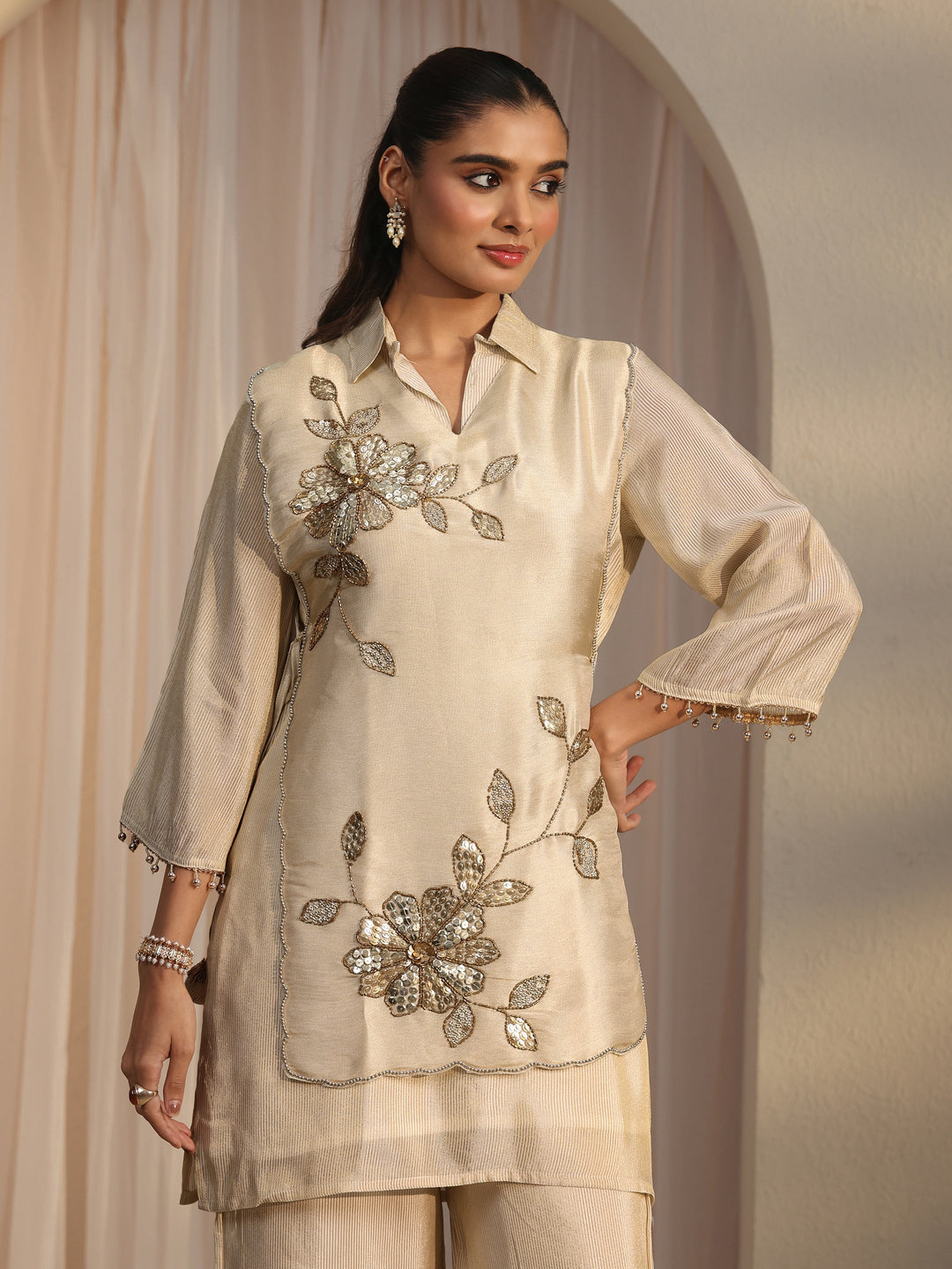  Libas Cream Floral Embellished Tissue Bib Style Co-Ord Set 