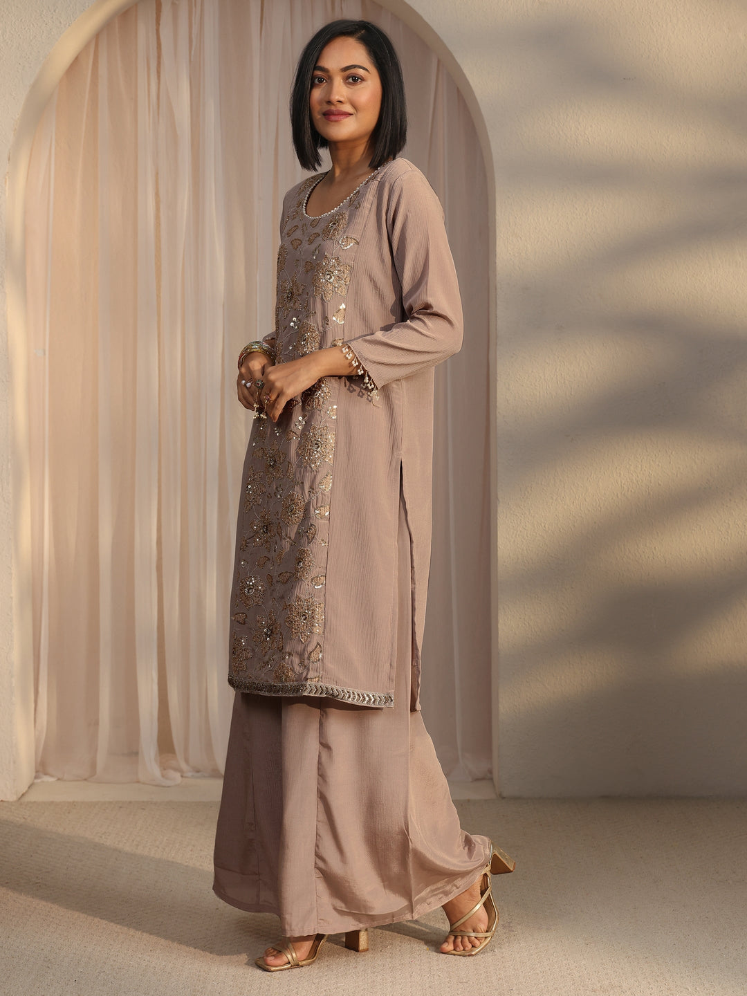  Libas Grey Floral Sequin Embellished Chinon Palazzo Suit Set 