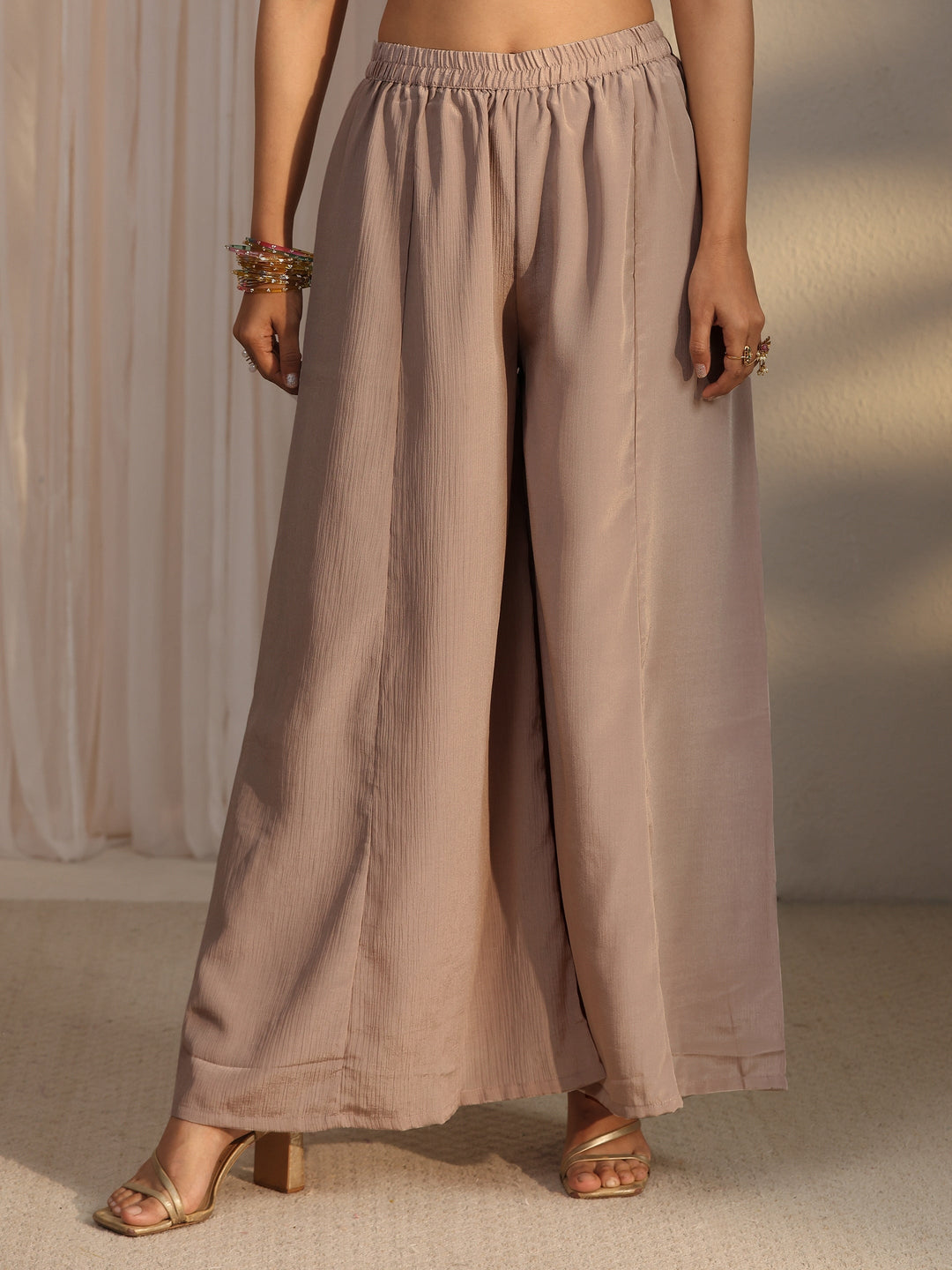  Libas Grey Floral Sequin Embellished Chinon Palazzo Suit Set 