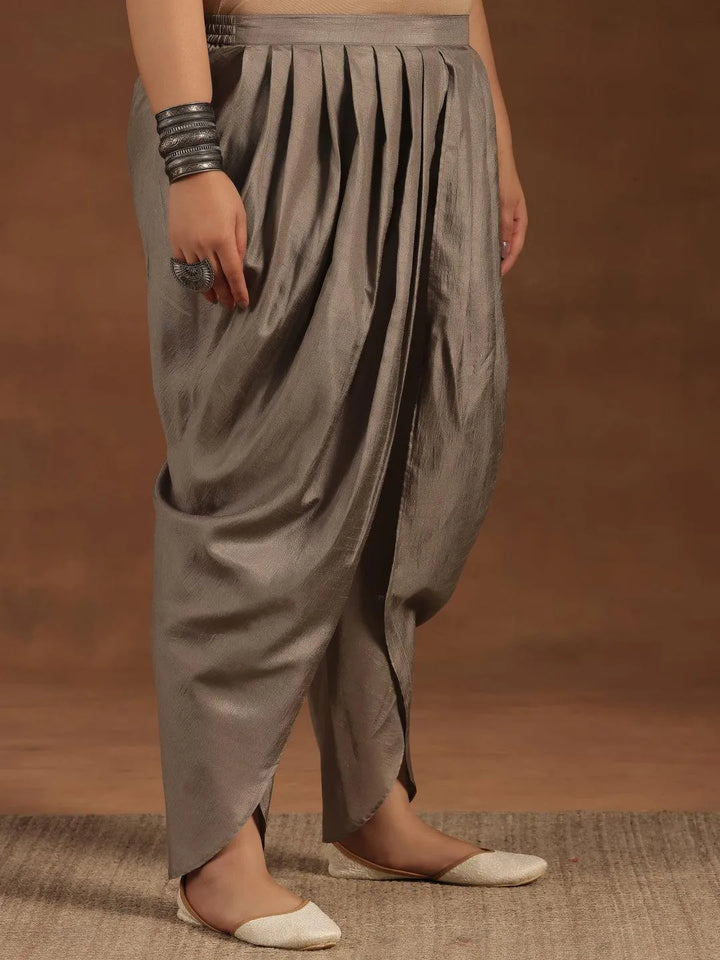 Plus Size Grey Printed Silk Blend Straight Kurta Set - Libas
