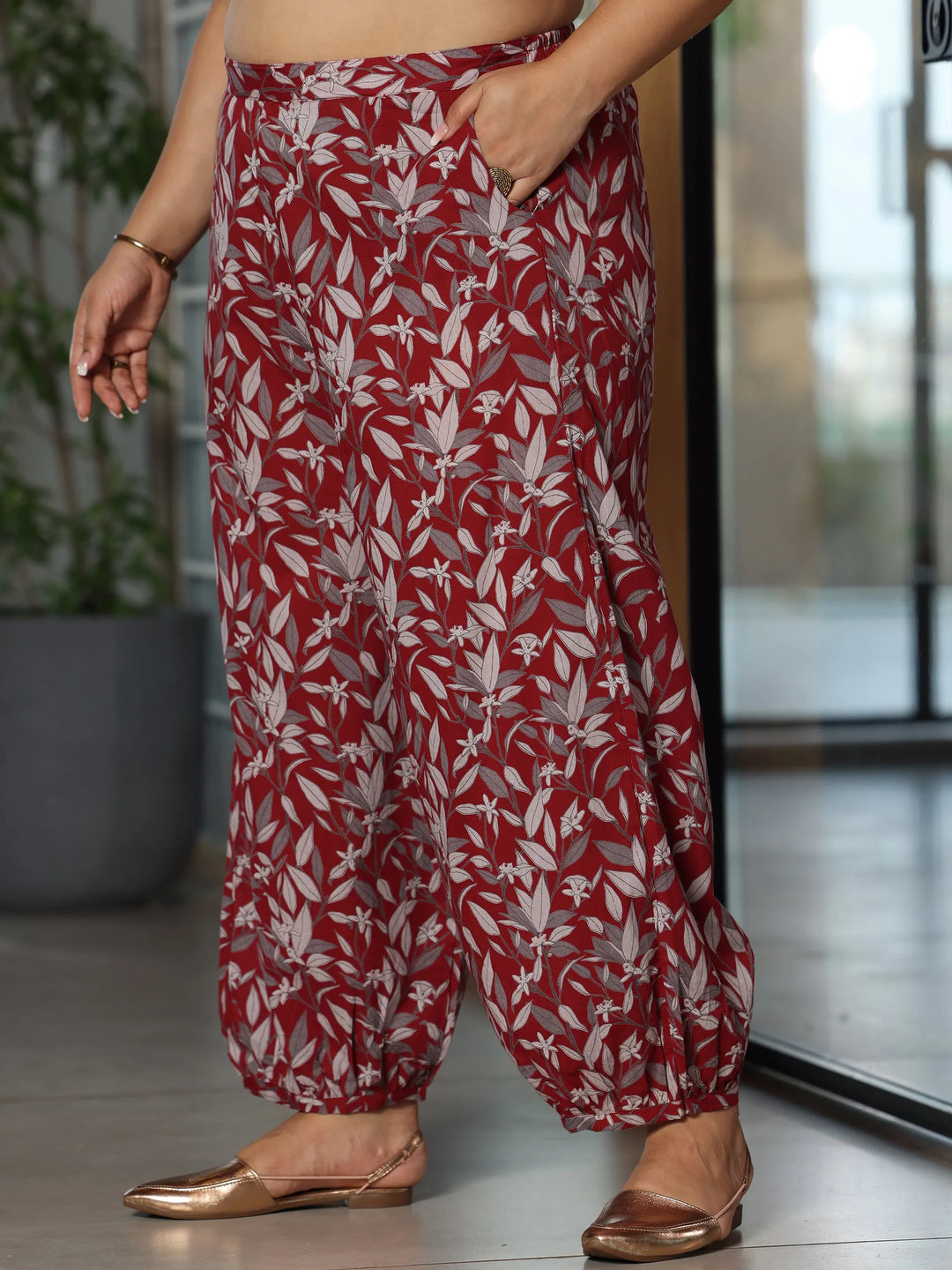  Plus Size Rust Printed Cotton Straight Kurta Set 