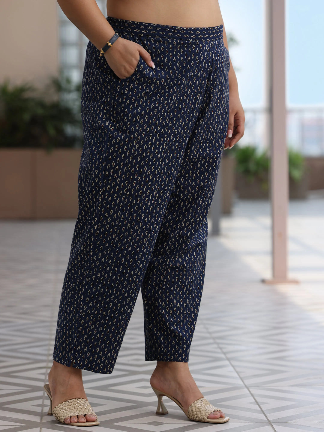 Plus Size Blue Printed Cotton Straight Suit With Dupatta 