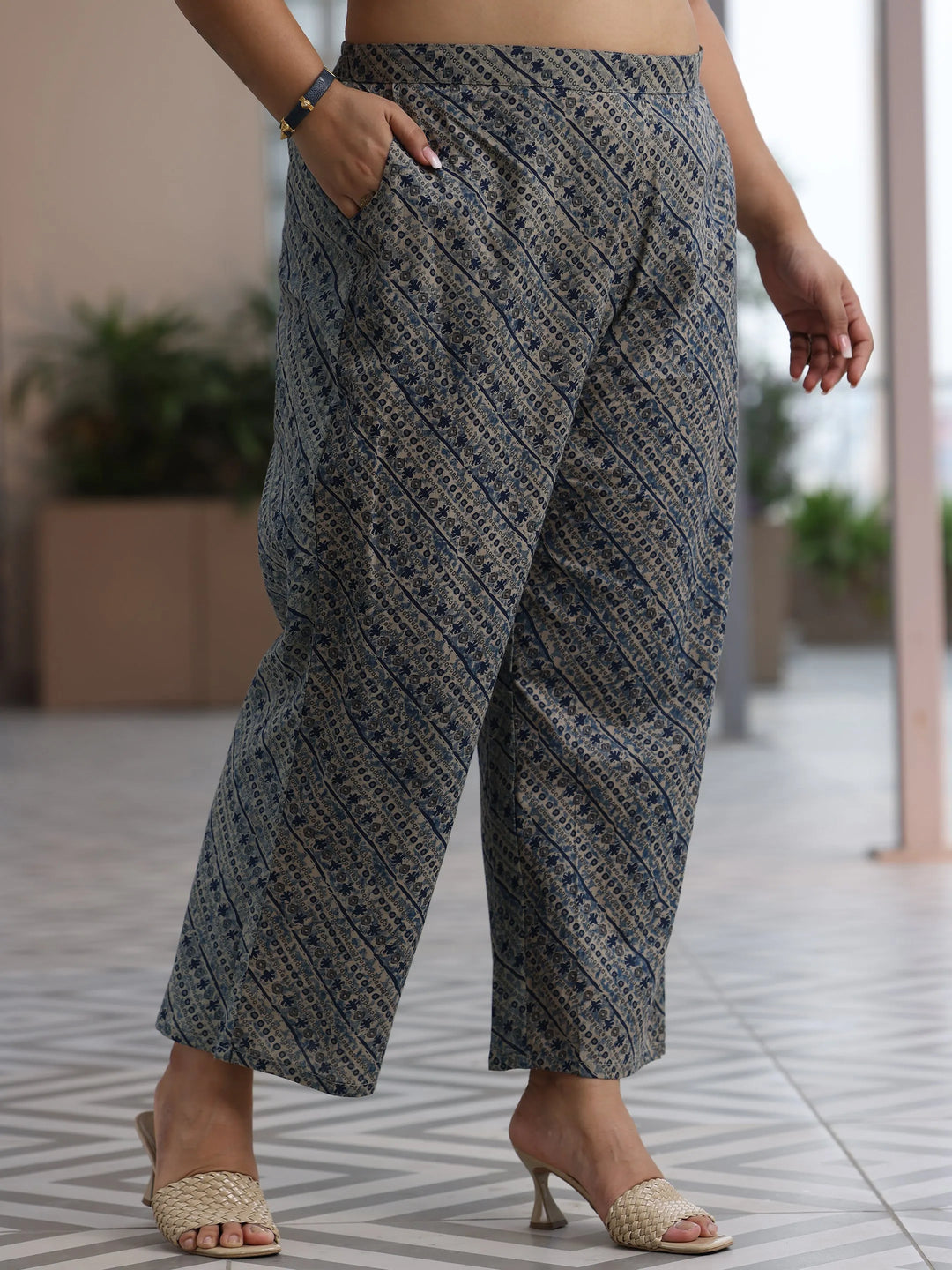  Plus Size Blue Printed Cotton Straight Suit With Dupatta 