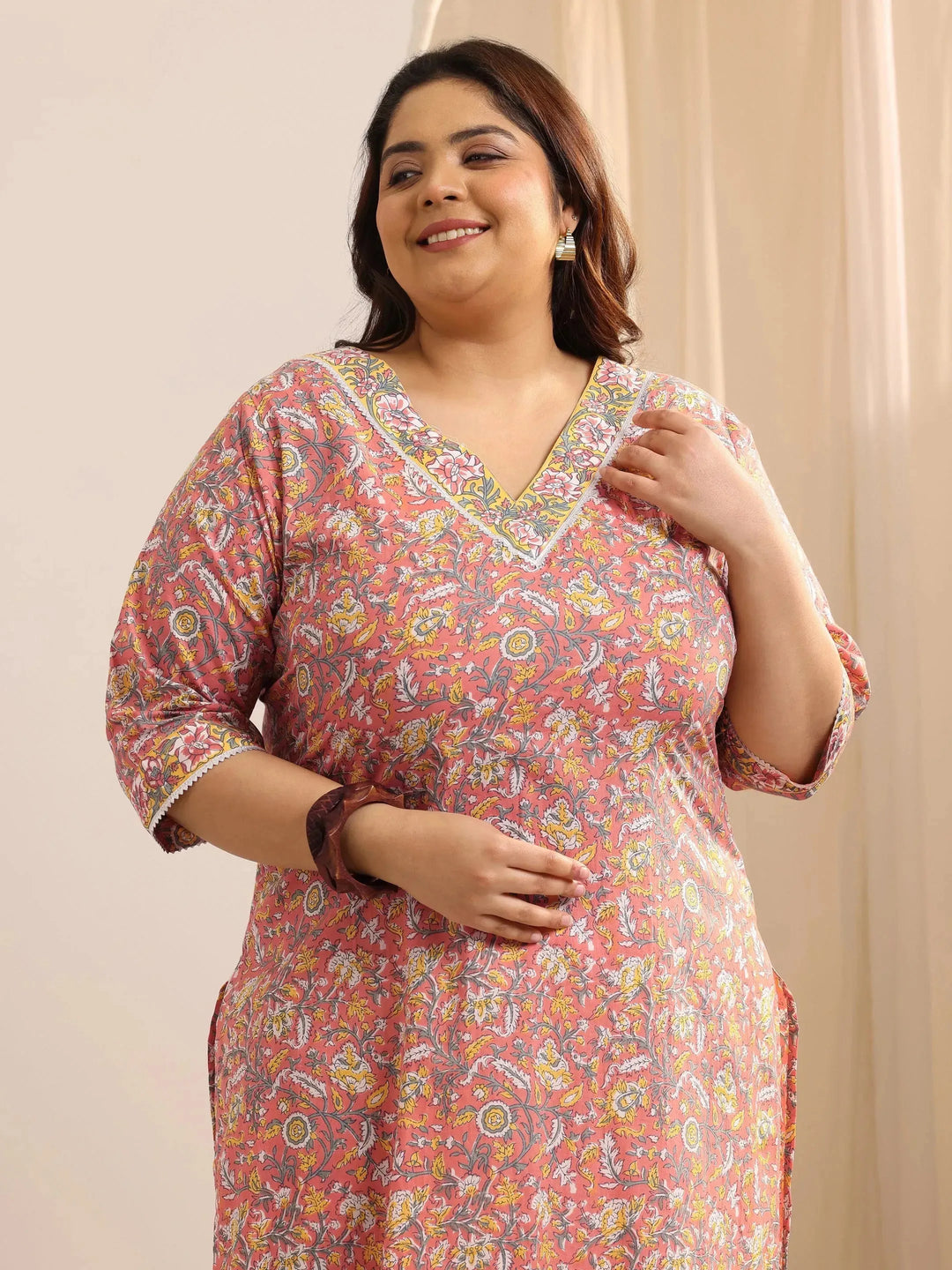  Plus Size Coral Printed Cotton Straight Suit Set With Dupatta 