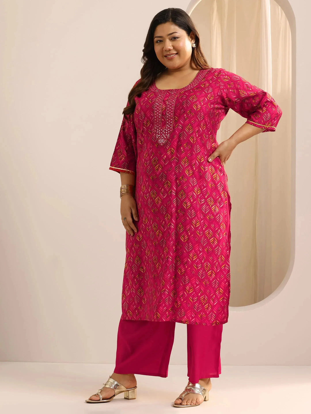 Plus Size Pink Printed Silk Blend Straight Suit Set With Dupatta
