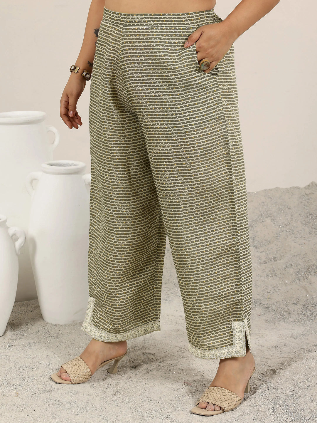  Plus Size Grey Printed Silk Blend Straight Kurta Set 