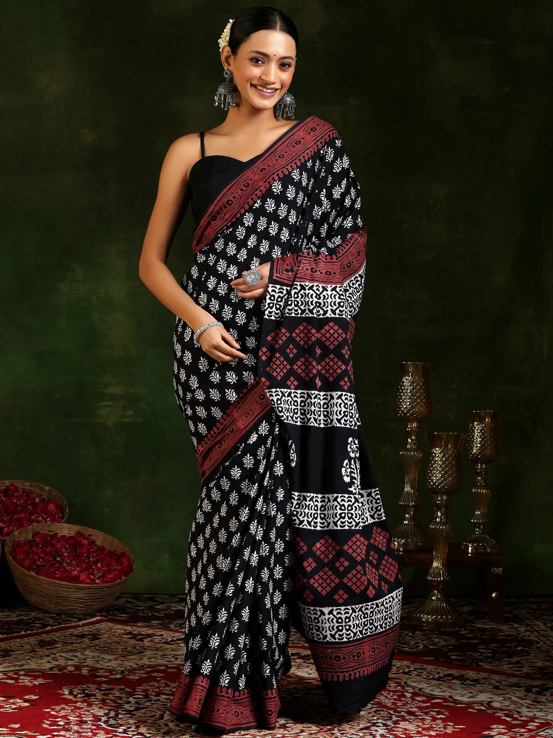  Black Printed Cotton Saree With Unstitched Blouse Piece 