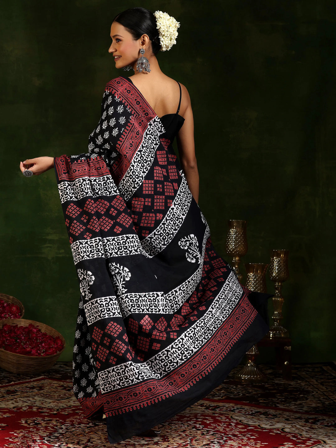  Black Printed Cotton Saree With Unstitched Blouse Piece 