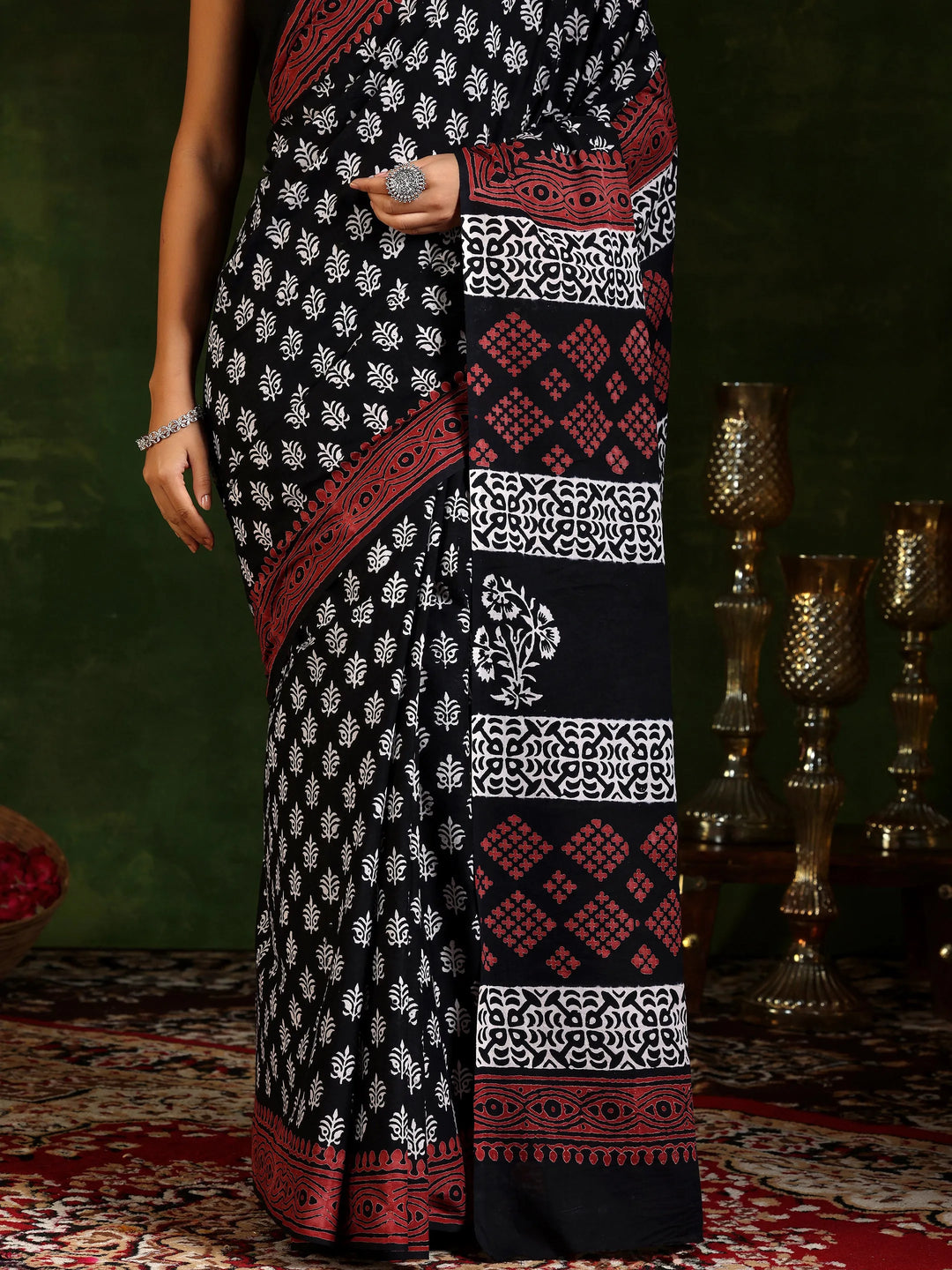  Black Printed Cotton Saree With Unstitched Blouse Piece 