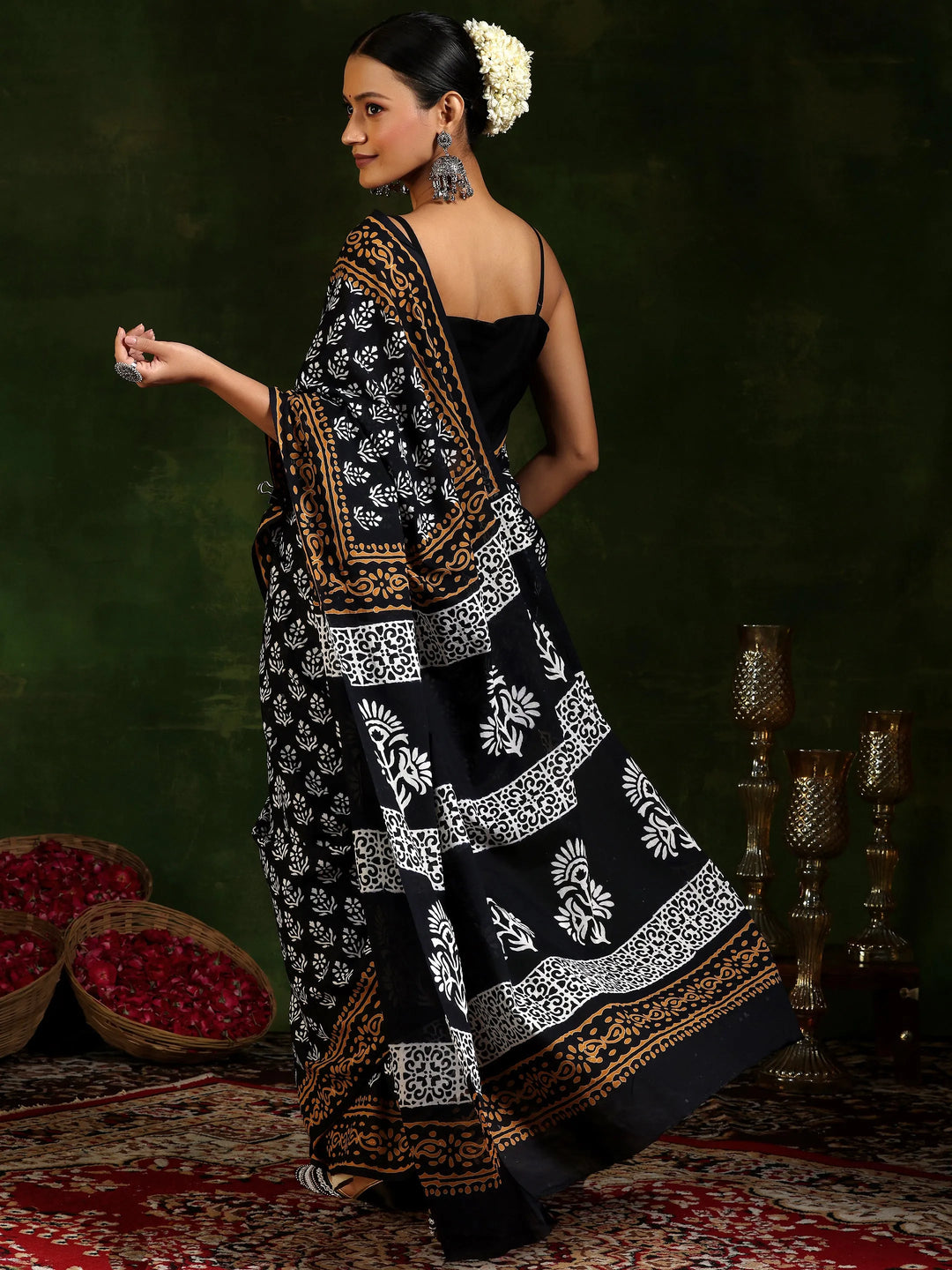 Black Printed Cotton Saree With Unstitched Blouse Piece 
