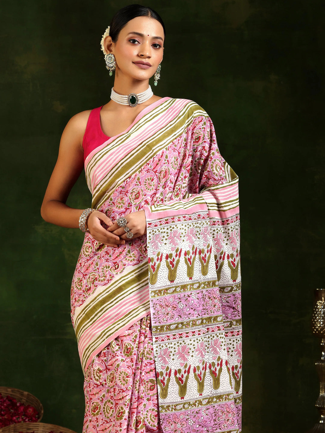  Lavender Printed Cotton Saree With Unstitched Blouse Piece 