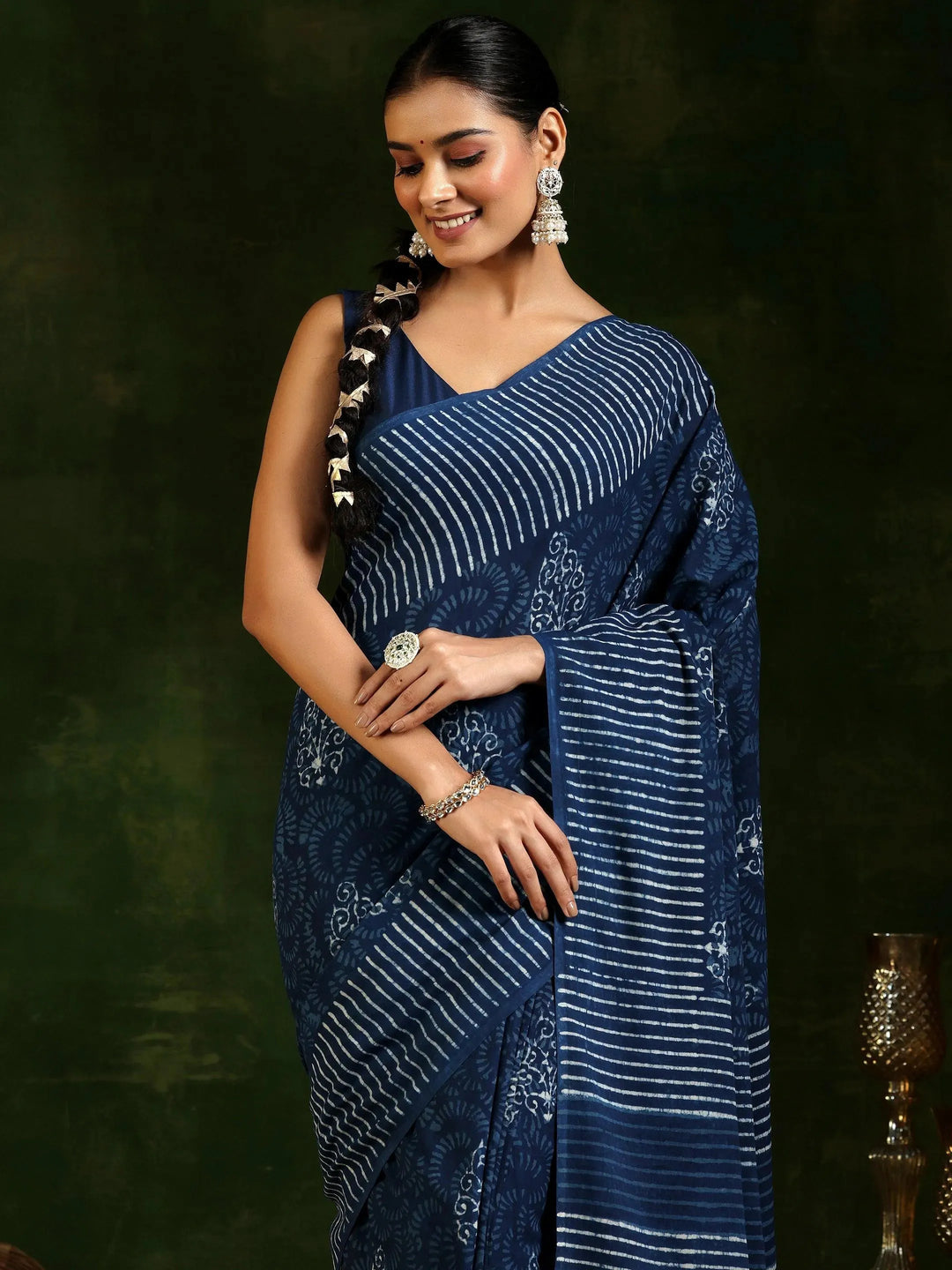  Indigo Printed Cotton Saree With Unstitched Blouse Piece 