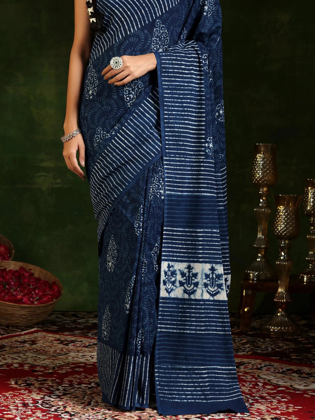  Indigo Printed Cotton Saree With Unstitched Blouse Piece 