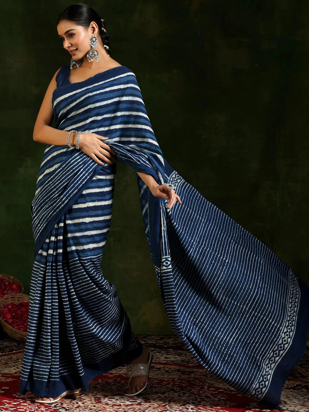  Indigo Printed Cotton Saree With Unstitched Blouse Piece 