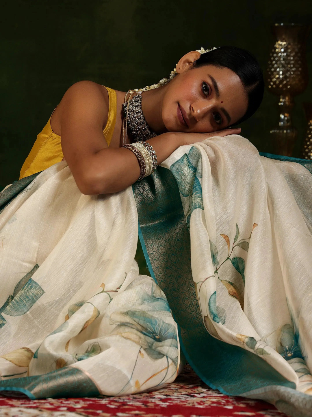  Beige Printed Silk Blend Saree With Unstitched Blouse Piece 