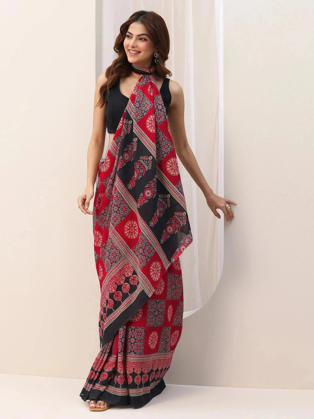  Red Printed Cotton Saree With Unstitched Blouse 