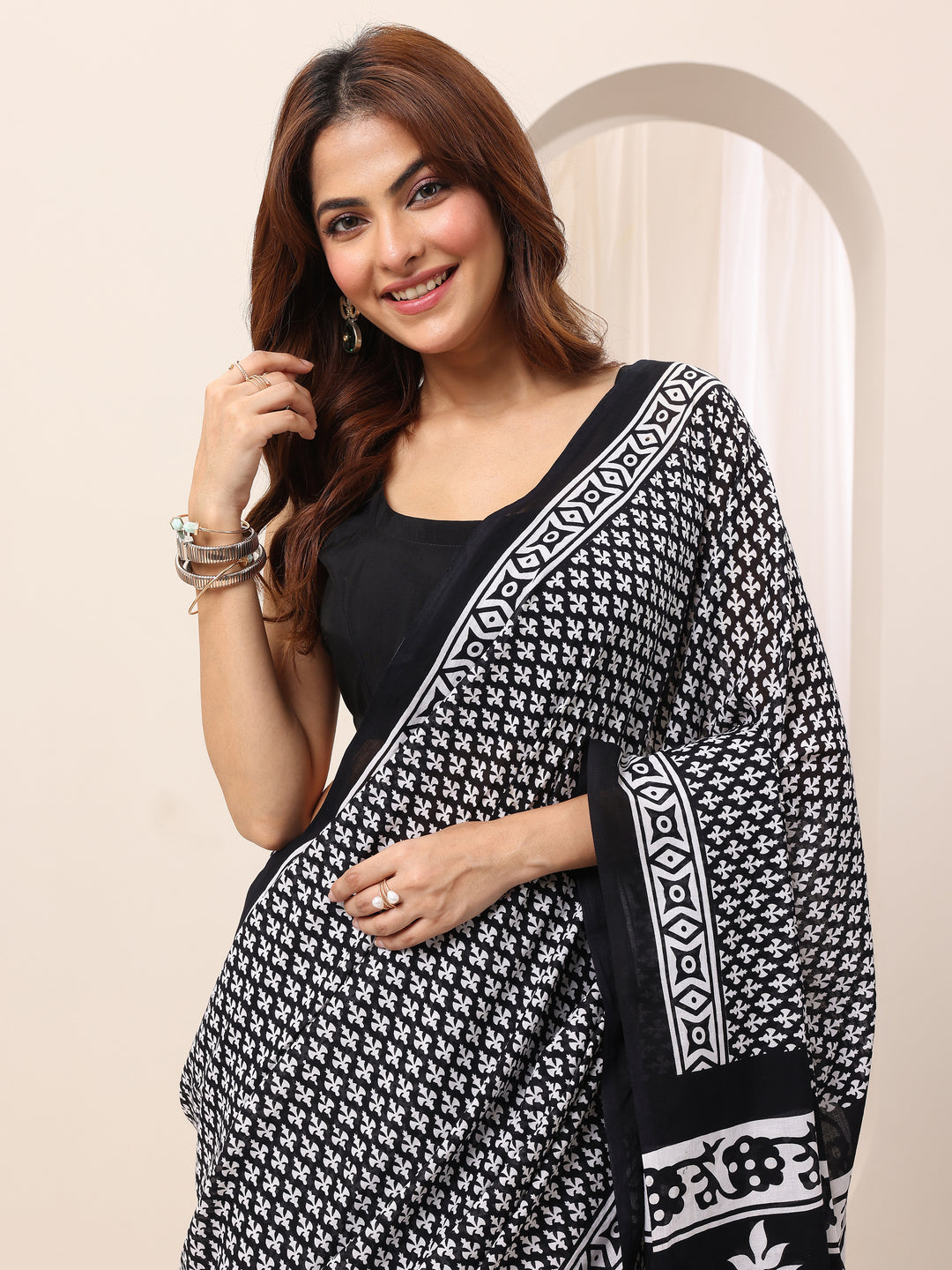  Black Printed Cotton Saree With Unstitched Blouse 