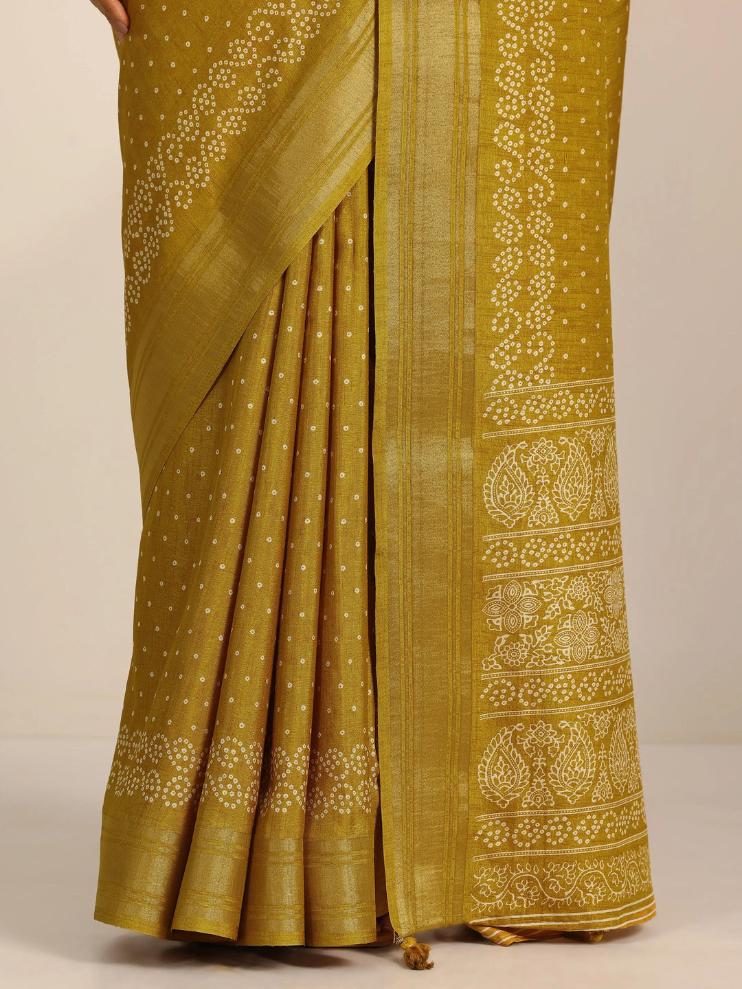  Mustard Printed Georgette Saree With Unstitched Blouse Piece 