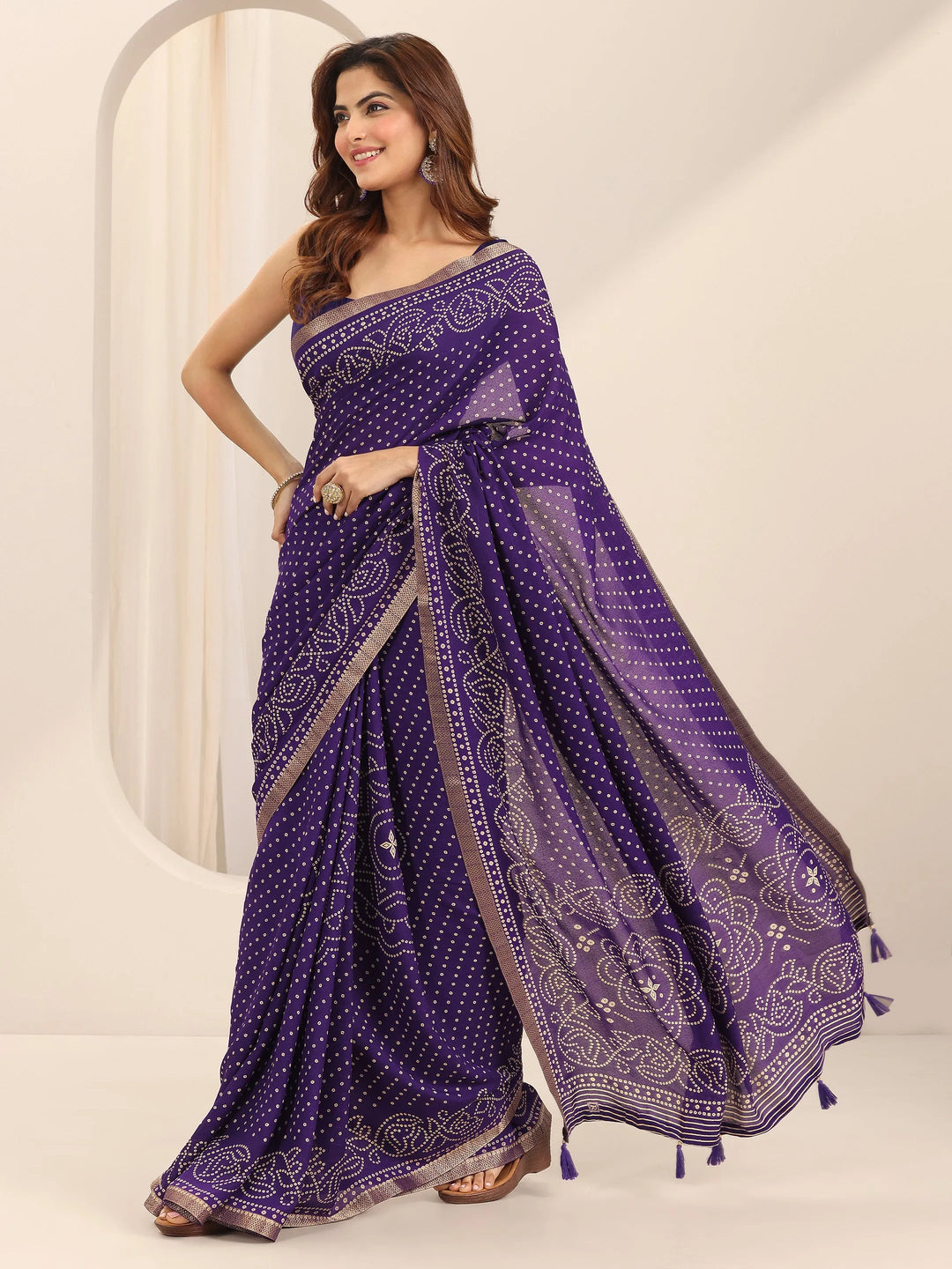  Purple Printed Georgette Saree With Unstitched Blouse Piece 