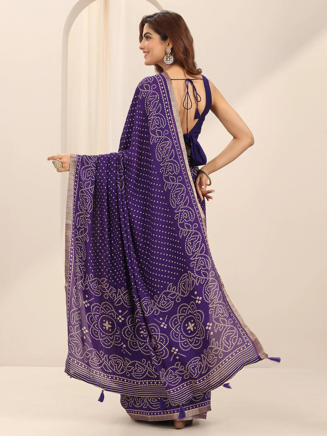  Purple Printed Georgette Saree With Unstitched Blouse Piece 
