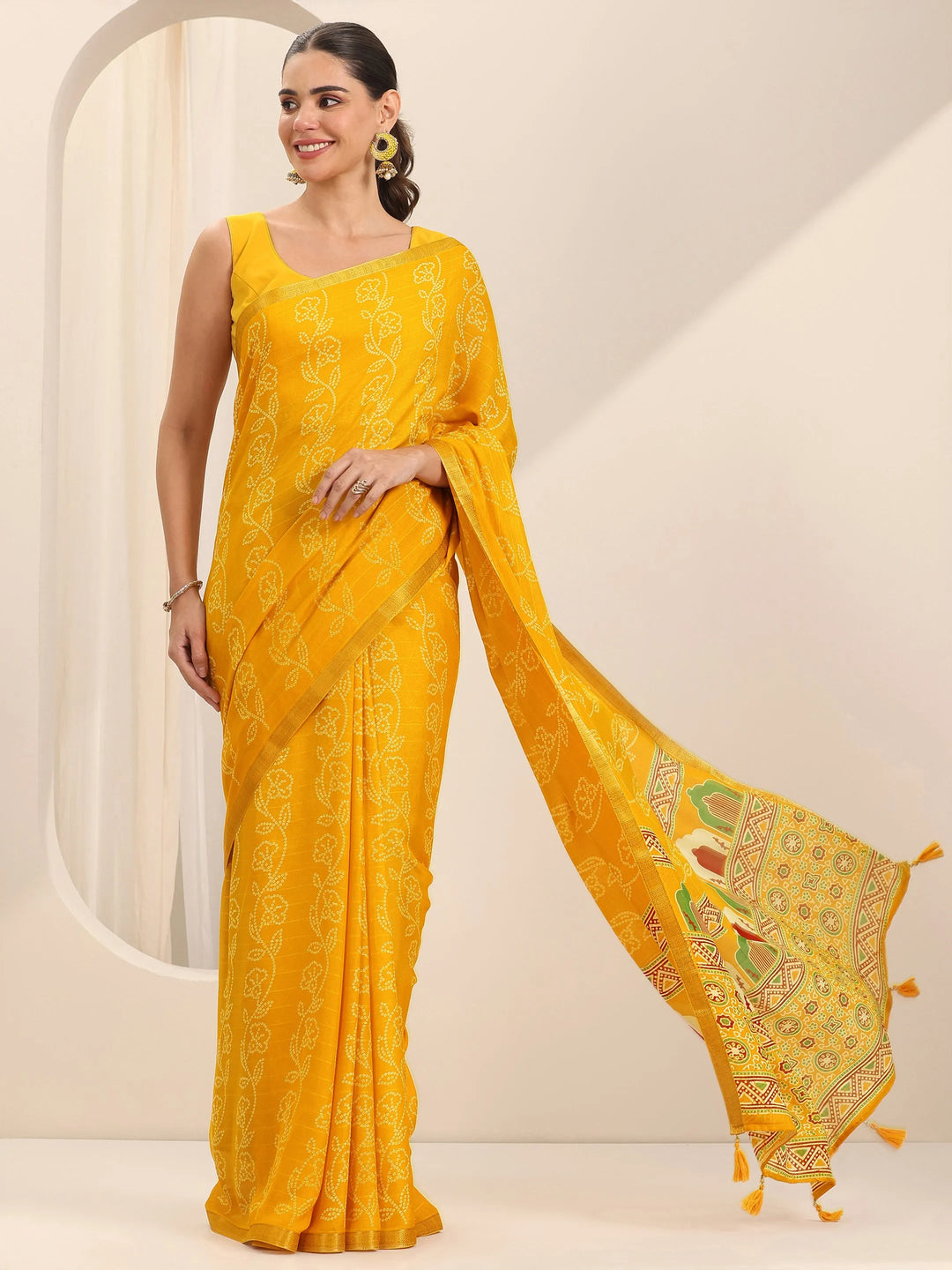  Yellow Printed Georgette Saree With Unstitched Blouse Piece 