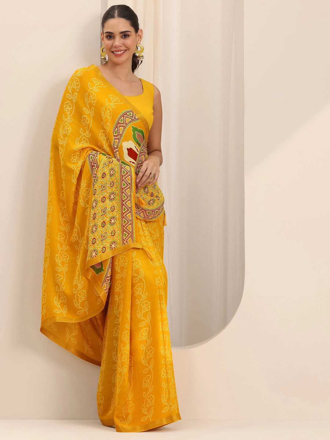  Yellow Printed Georgette Saree With Unstitched Blouse Piece 