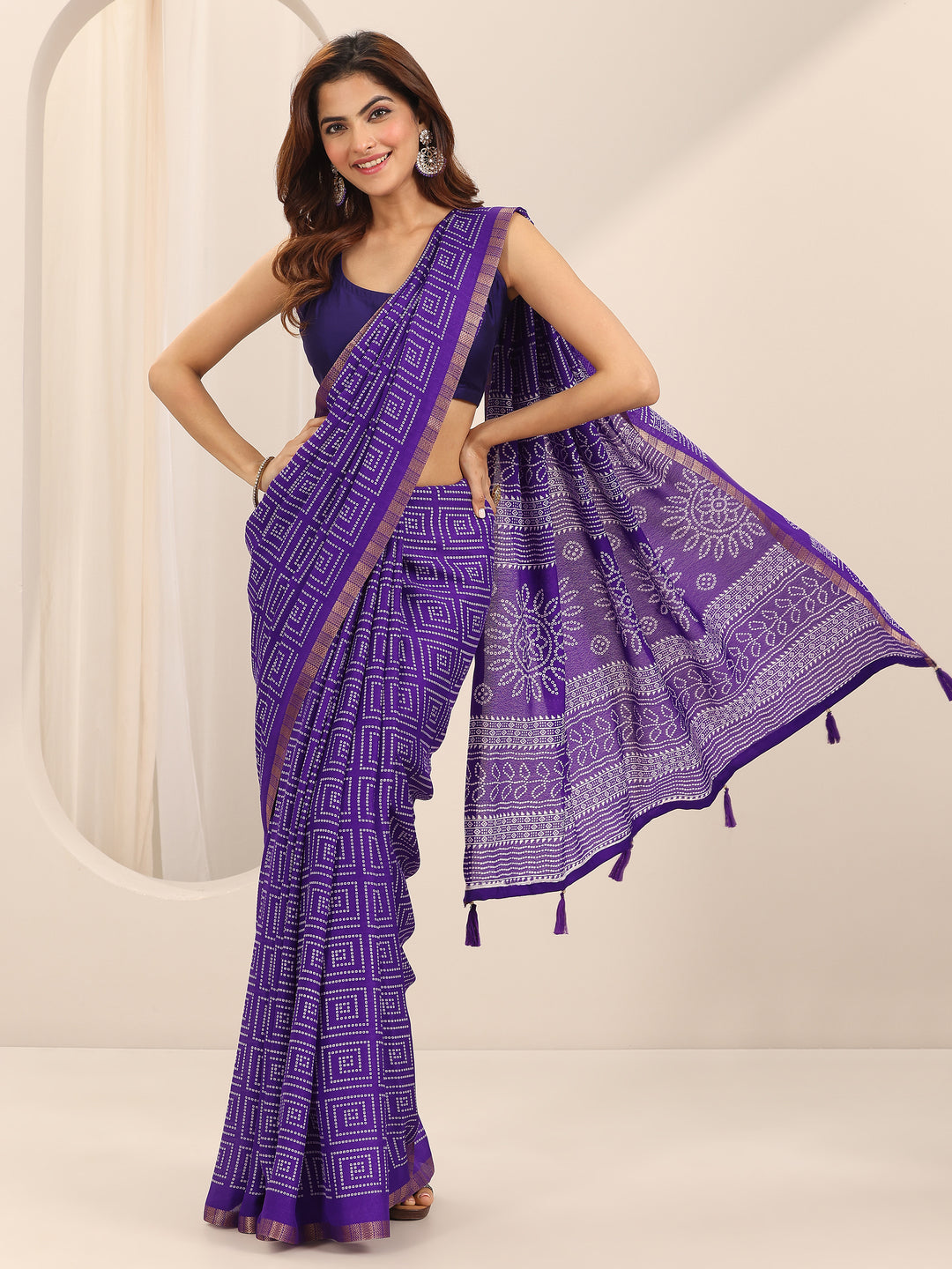  Purple Printed Georgette Saree With Unstitched Blouse Piece 