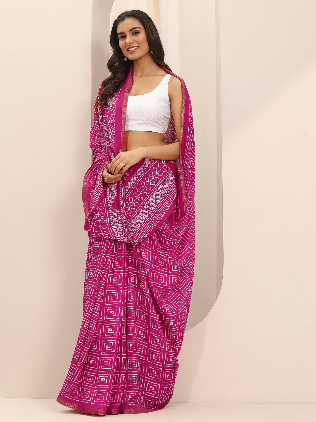  Pink Printed Georgette Saree With Unstitched Blouse Piece 