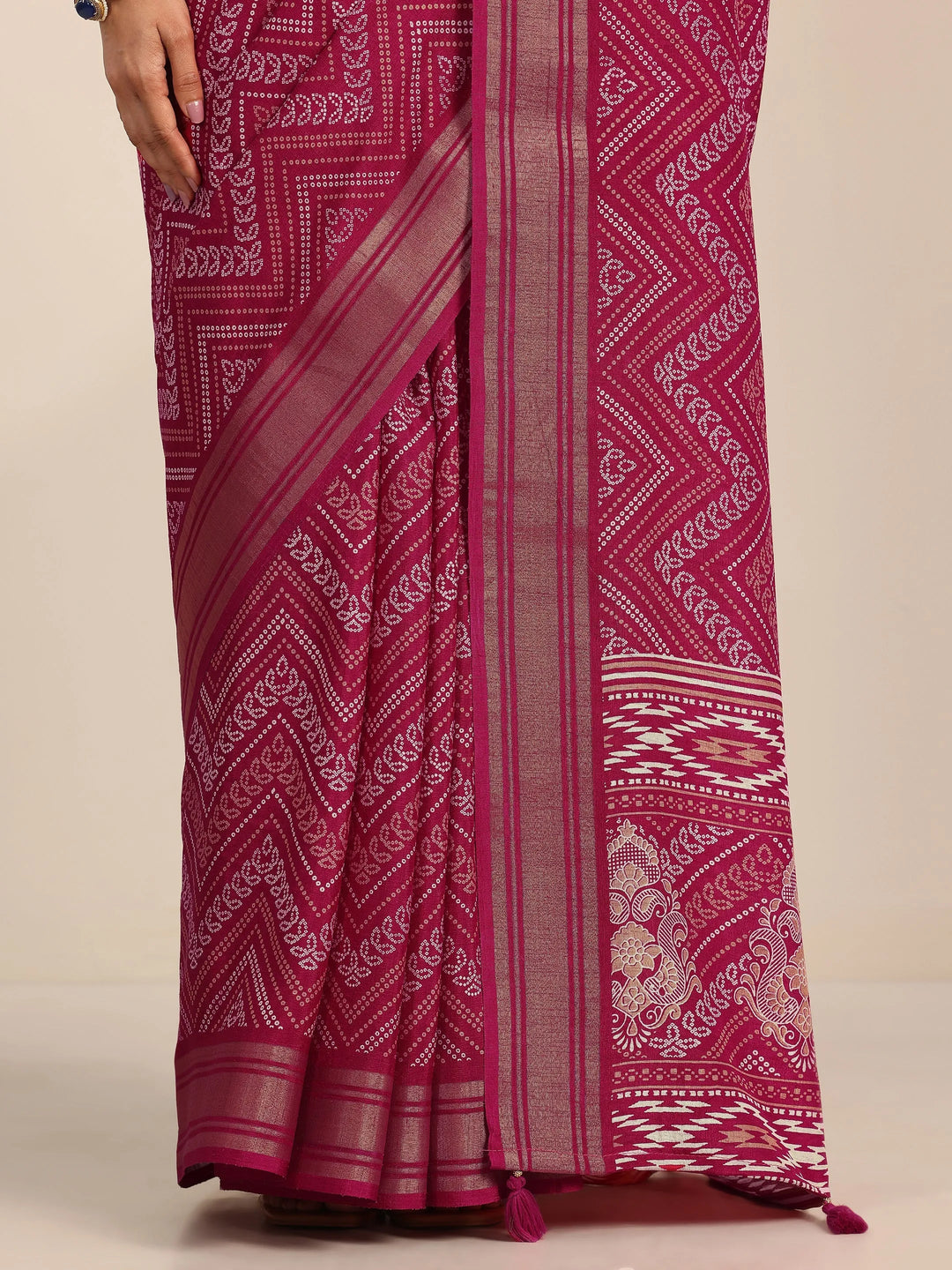  Pink Printed Silk Blend Saree With Unstitched Blouse Piece 