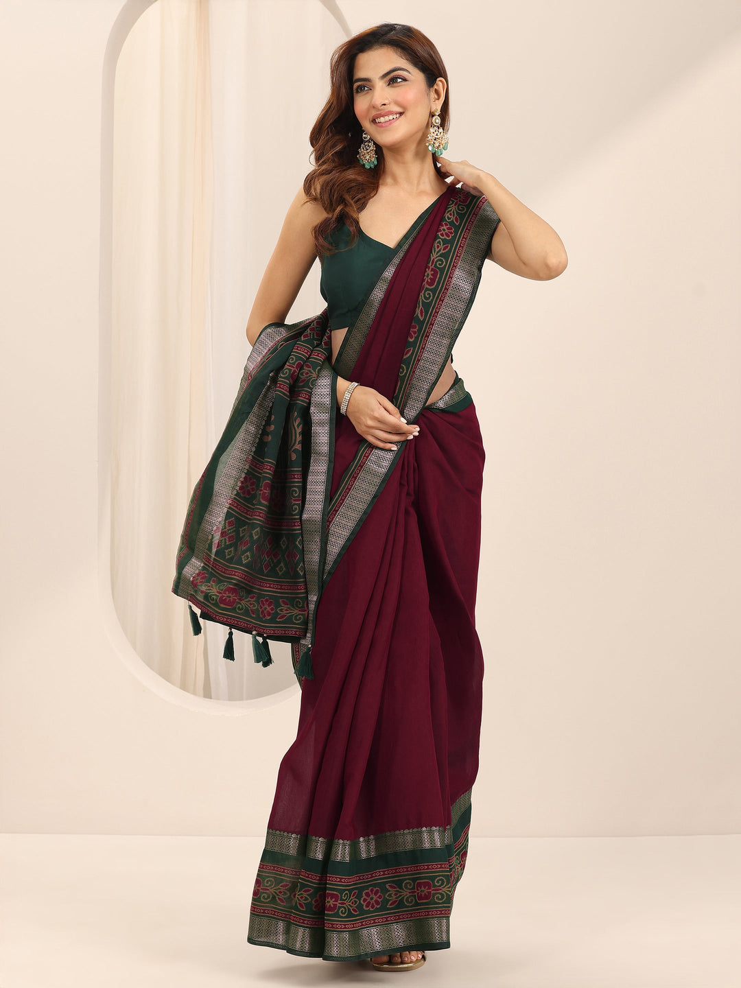  Red Solid Cotton Silk Saree With Unstitched Blouse Piece 