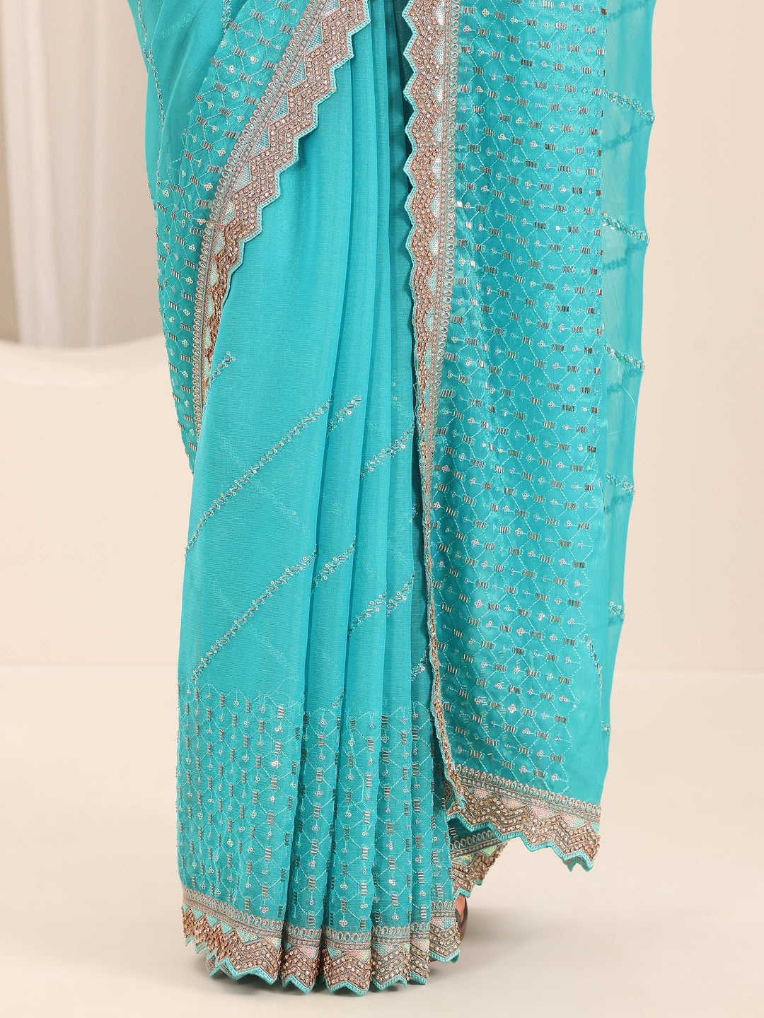  Turquoise blue Printed Silk Chiffon Saree With Unstitched Blouse Piece 