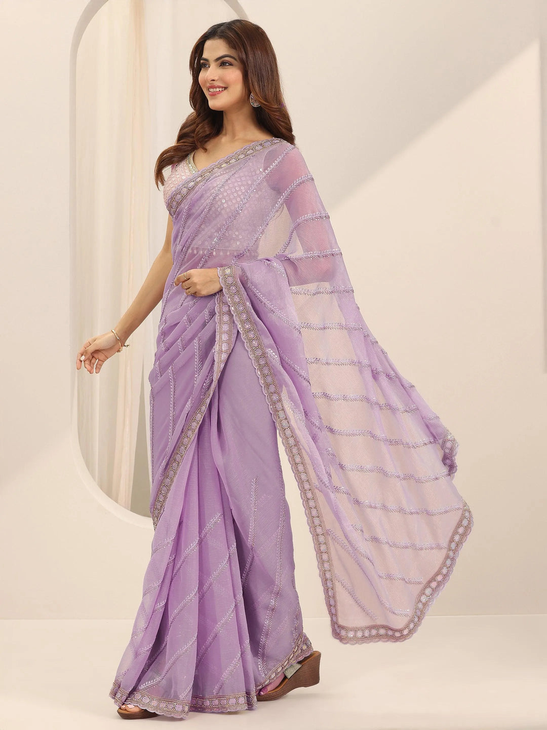 Lavender Printed Silk Chiffon Saree With Unstitched Blouse Piece 
