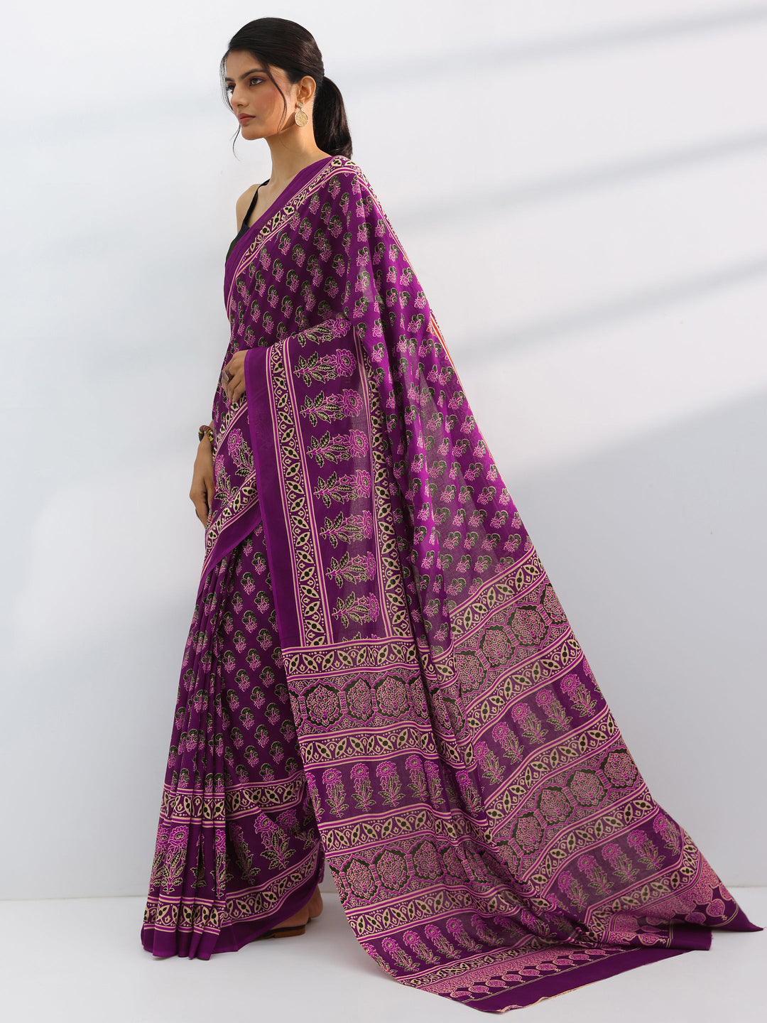  Burgundy Printed Cotton Saree With Unstitched Blouse Piece 