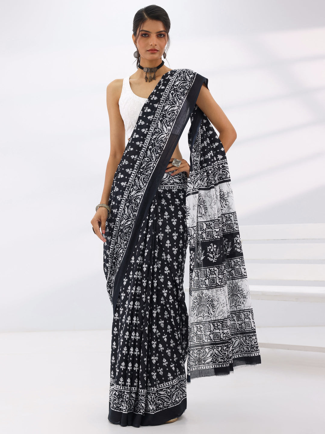 Black Printed Cotton Saree With Unstitched Blouse Piece 