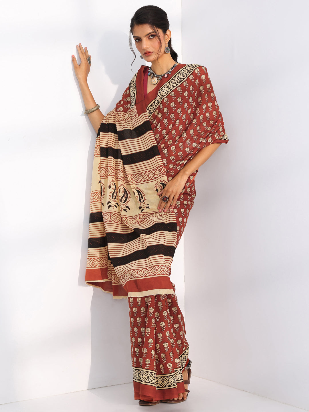  Rust Solid Cotton Saree With Unstitched Blouse Piece 