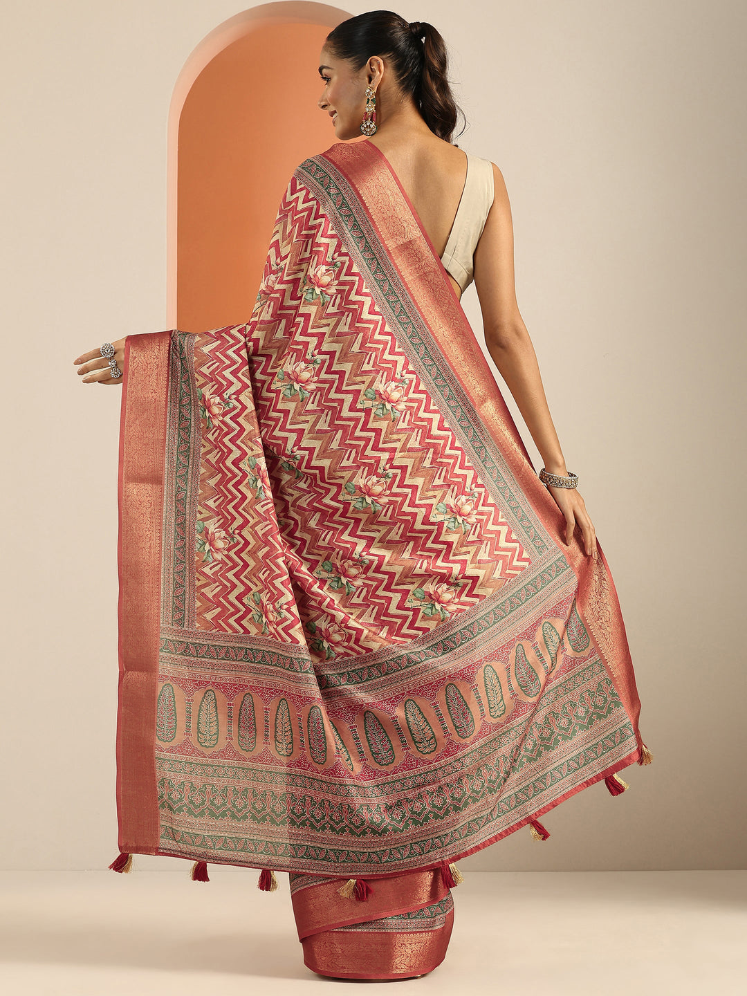  Rust Printed Silk Blend Saree With Unstitched Blouse Piece 