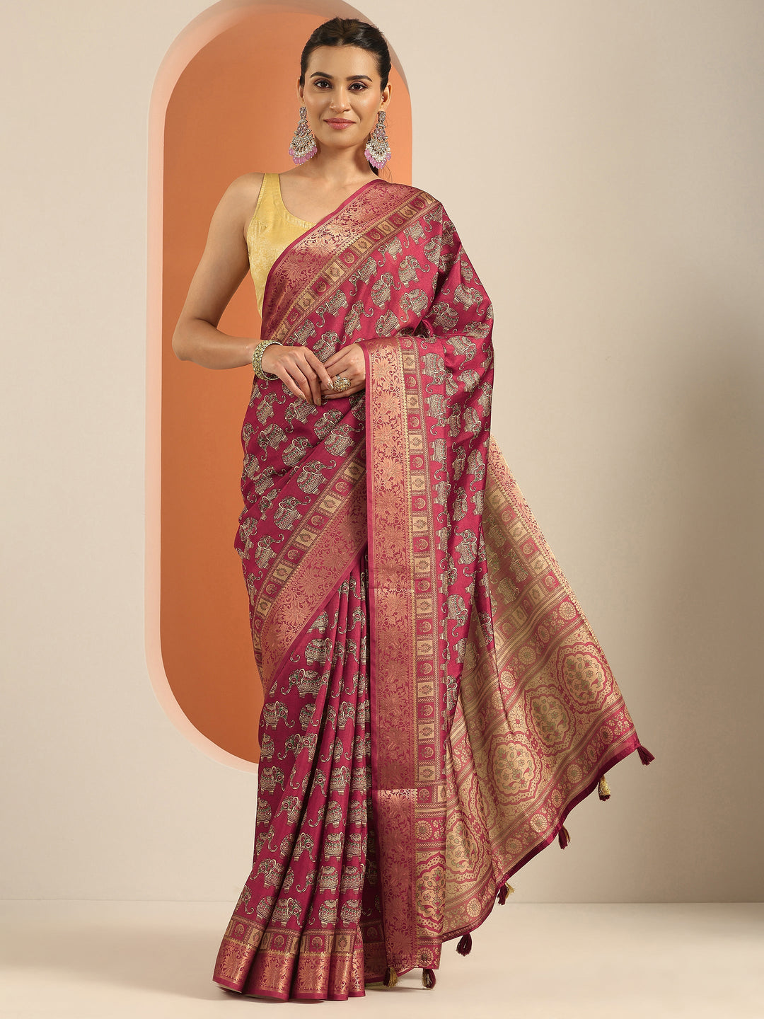  Red Printed Silk Blend Saree With Unstitched Blouse Piece 