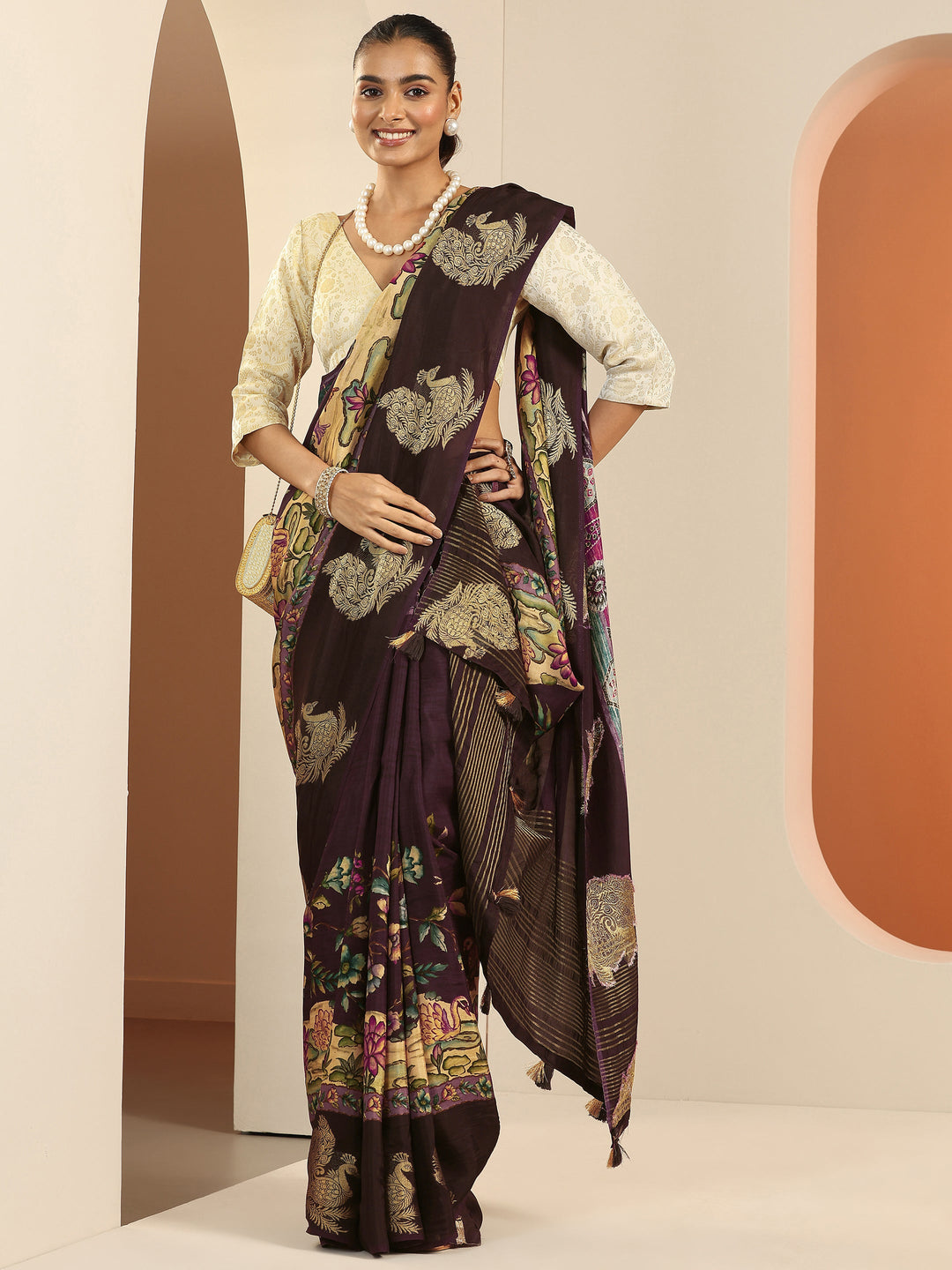  Burgundy Printed Silk Blend Saree With Unstitched Blouse Piece 