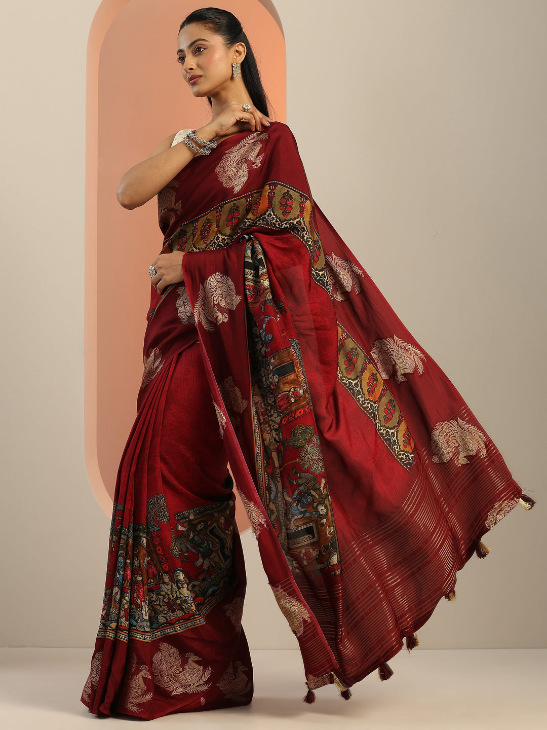  Red Printed Silk Blend Saree With Unstitched Blouse Piece 