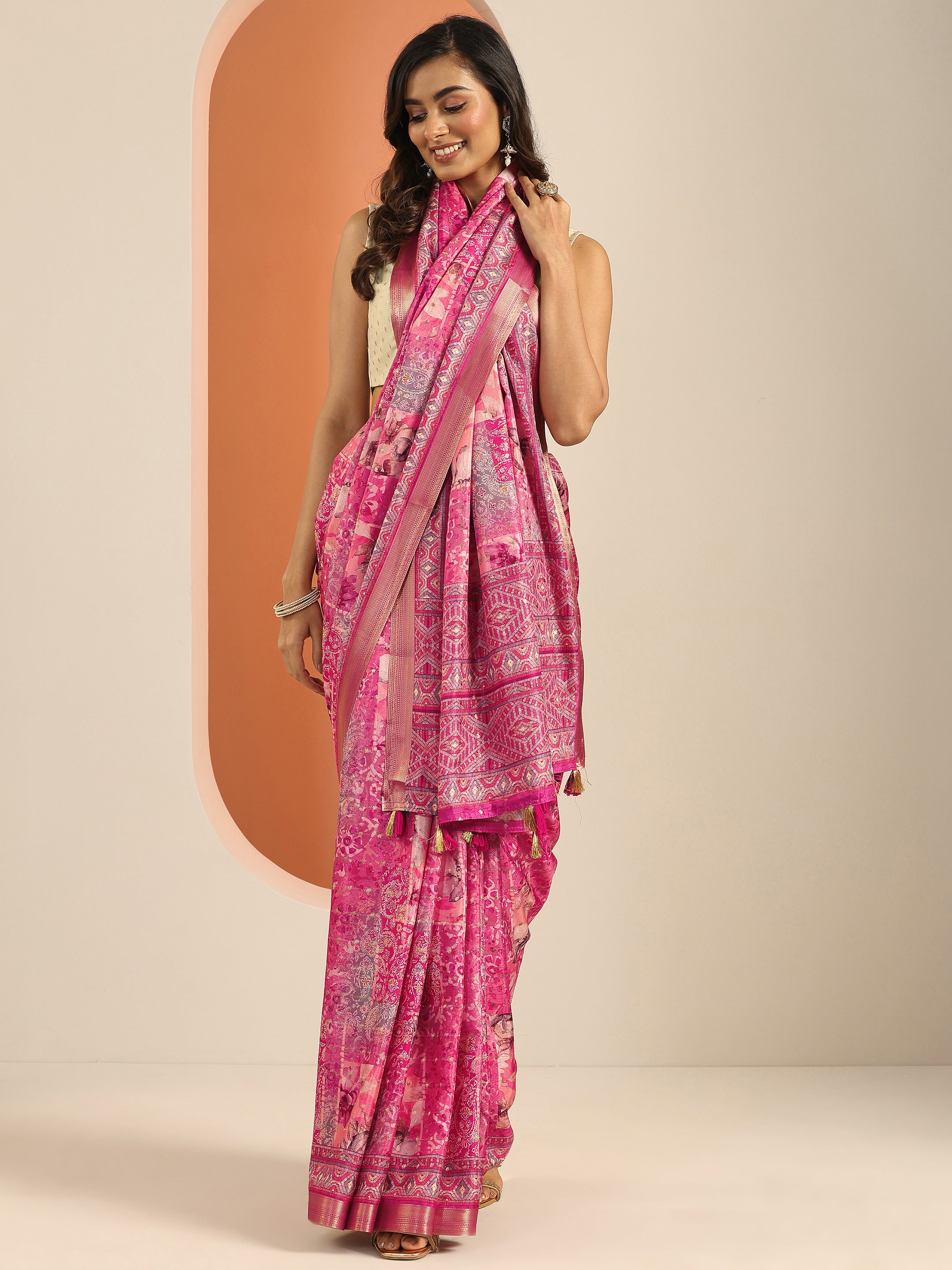 libas Pink Printed Silk Blend Saree With Unstitched Blouse Piece-picture-33